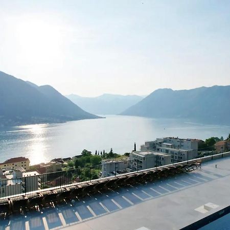 شقة Design Flat With Impressive Boka Bay View كوتور المظهر الخارجي الصورة